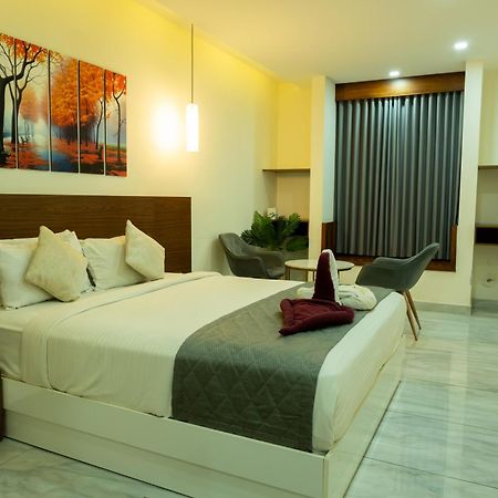 Miracle Hotel And Resorts Kozhikode Ngoại thất bức ảnh