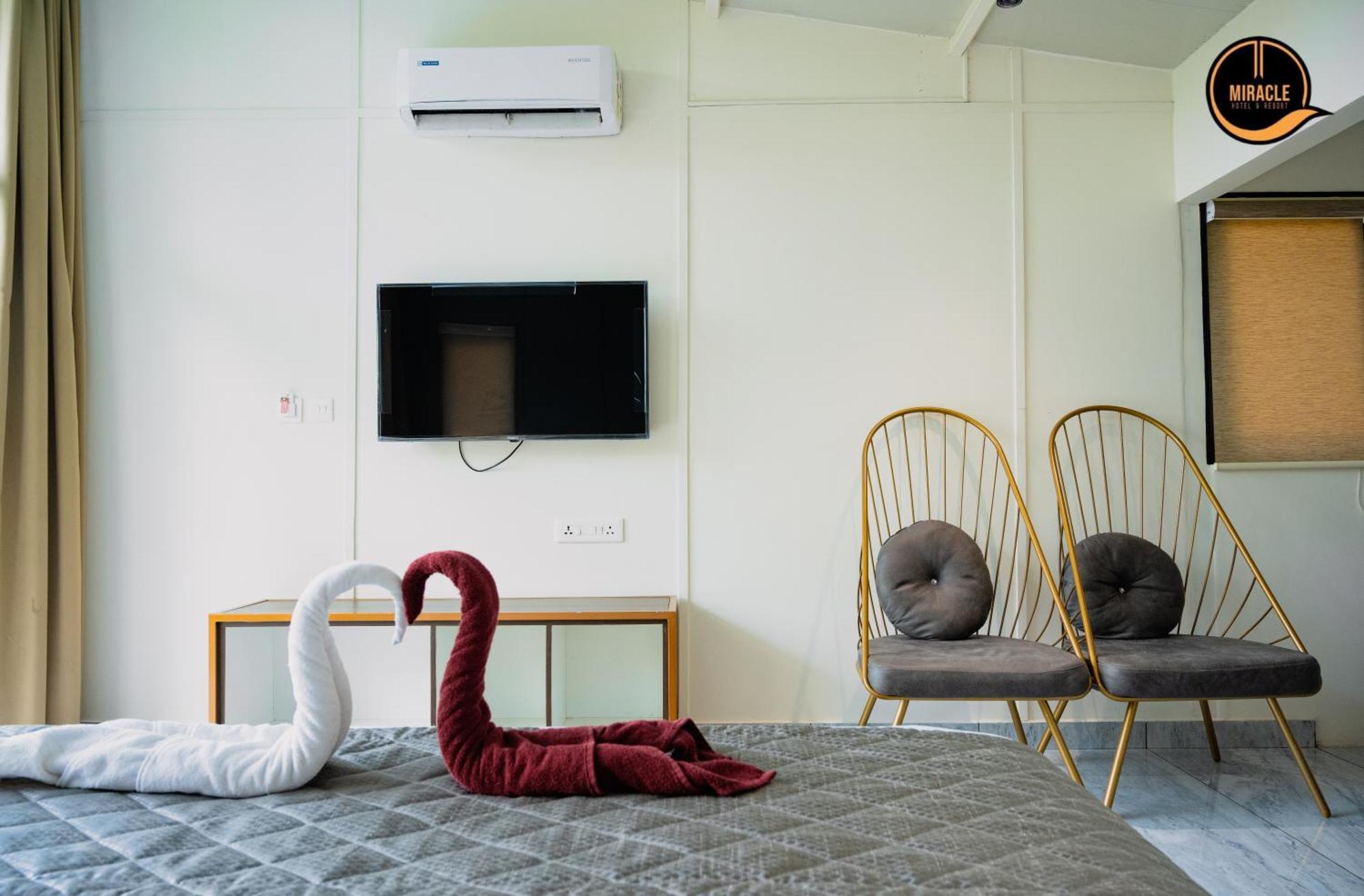 Miracle Hotel And Resorts Kozhikode Ngoại thất bức ảnh