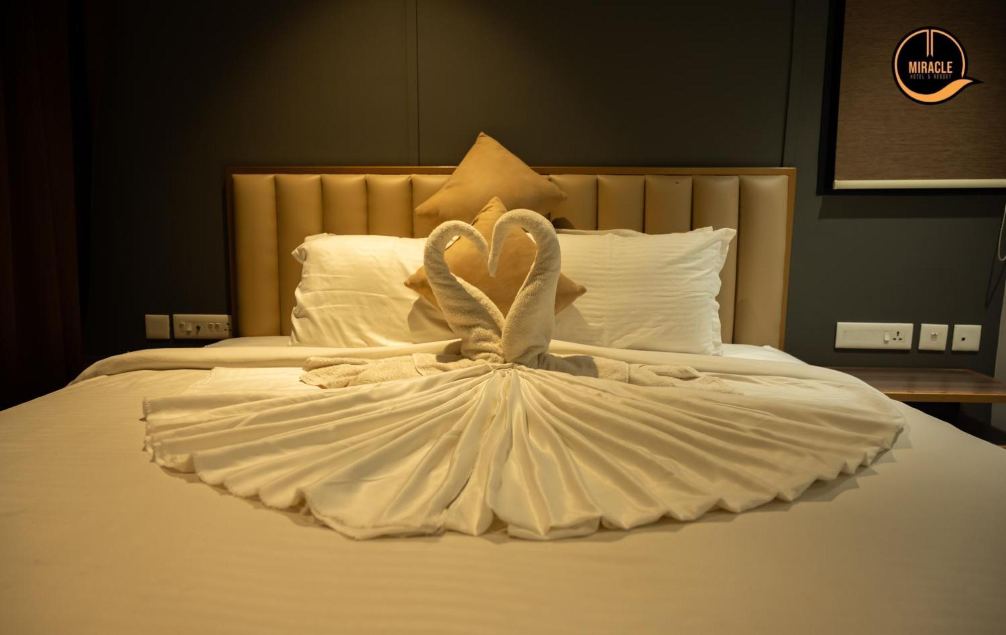 Miracle Hotel And Resorts Kozhikode Ngoại thất bức ảnh